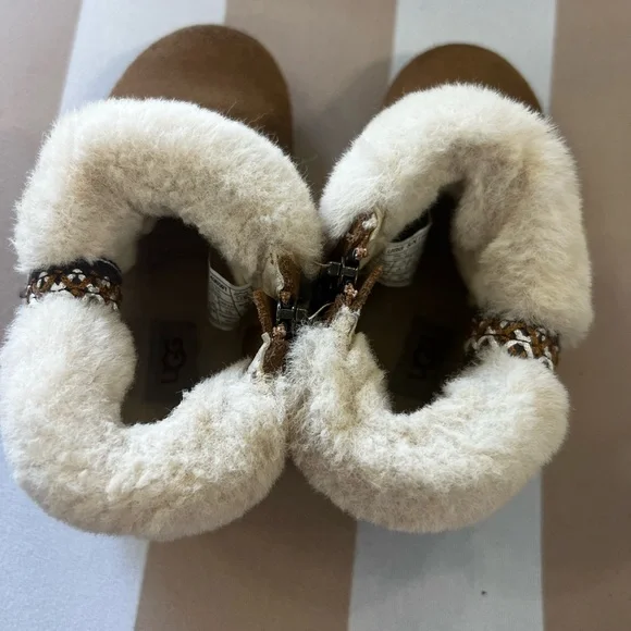 Dreamee Bootie Lined Boots - Picture 4 of 4